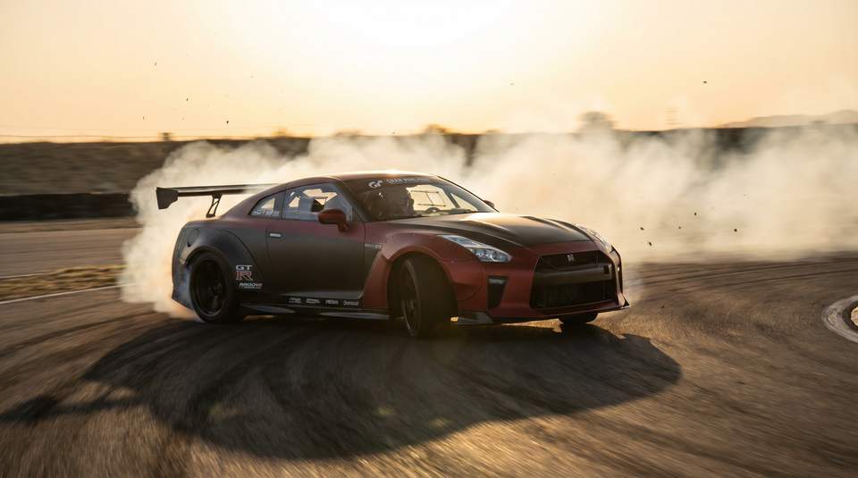 蜜芽视频：GTR漂移视频